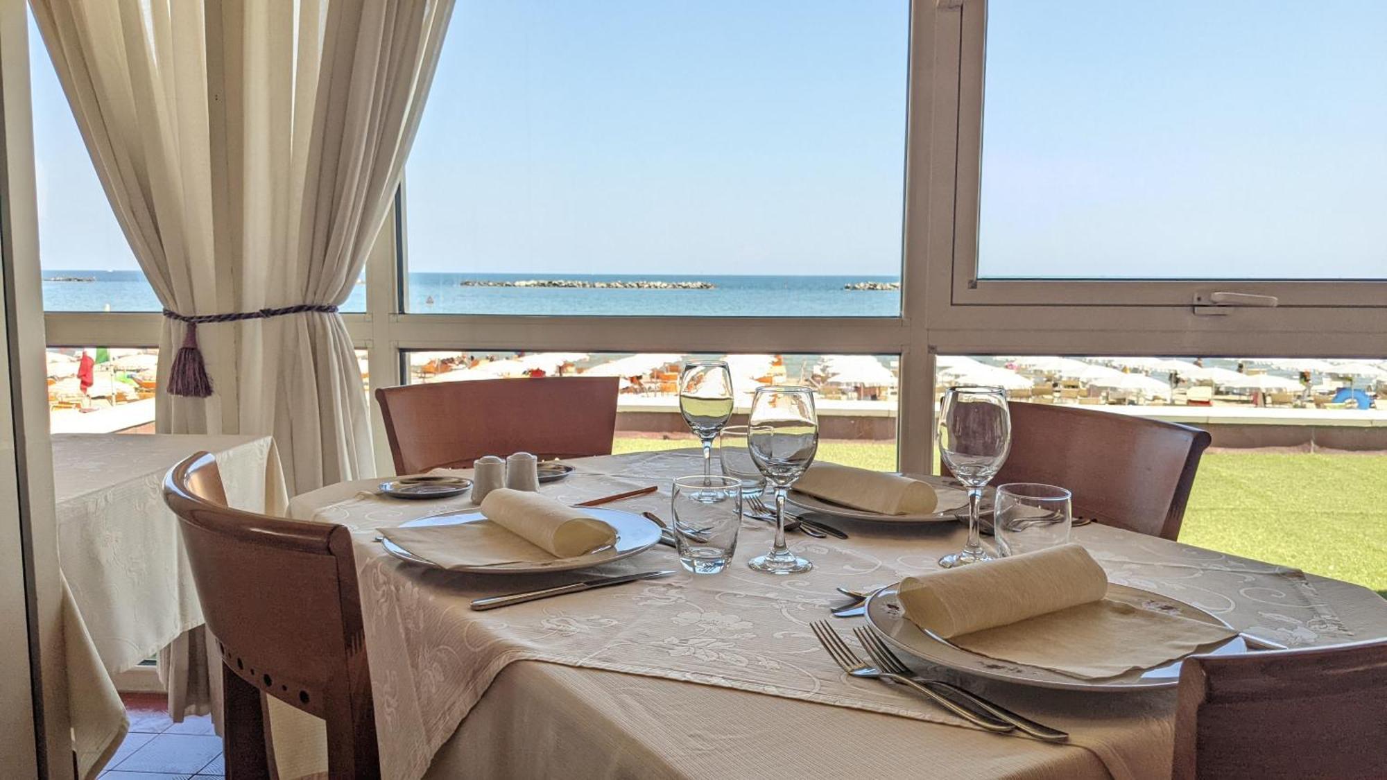 Hotel Sporting Cesenatico Exteriér fotografie