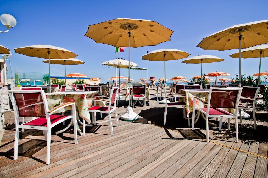 Hotel Sporting Cesenatico Exteriér fotografie
