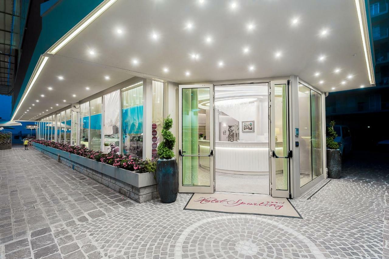 Hotel Sporting Cesenatico Exteriér fotografie