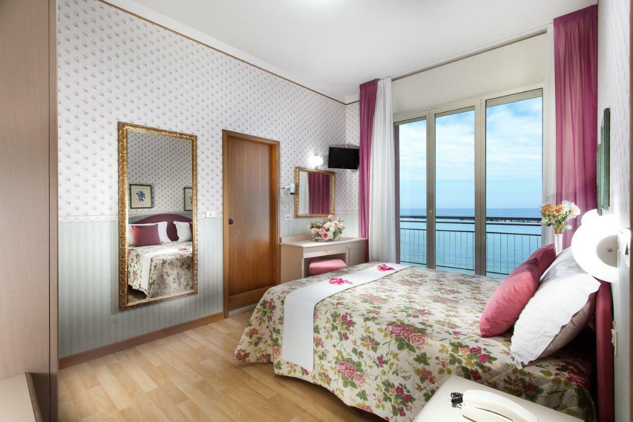 Hotel Sporting Cesenatico Exteriér fotografie